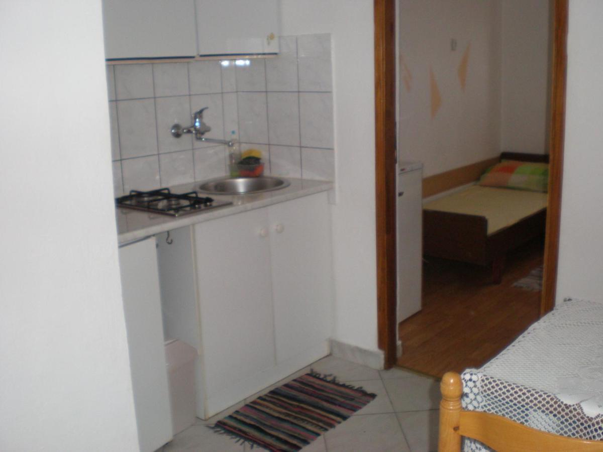 Apartments Pogacic Vir Exterior photo