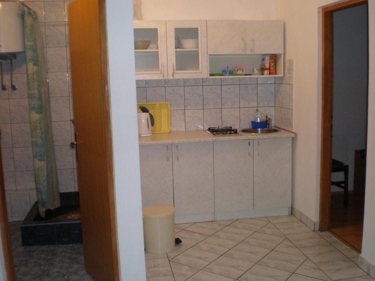 Apartments Pogacic Vir Exterior photo